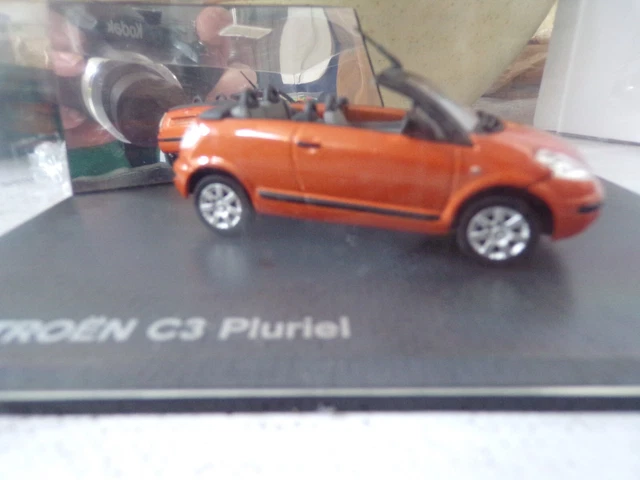Voiture miniature 1/43ieme..Citroen C3 Pluriel..de 2003..s/boite