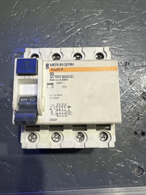 INTERRUPTEUR DIFFERENTIEL MERLIN Gerin 40A 30Ma Type Ac 23168 EUR 16,00