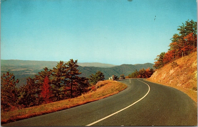 Mountains And Valley From Parking Overlook Skyline Drive Virginia UNP Postcard