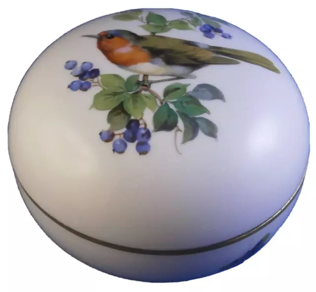 Antique 19thC Large Meissen Porcelain Bird Scene Box Porzellan Dose Scenic