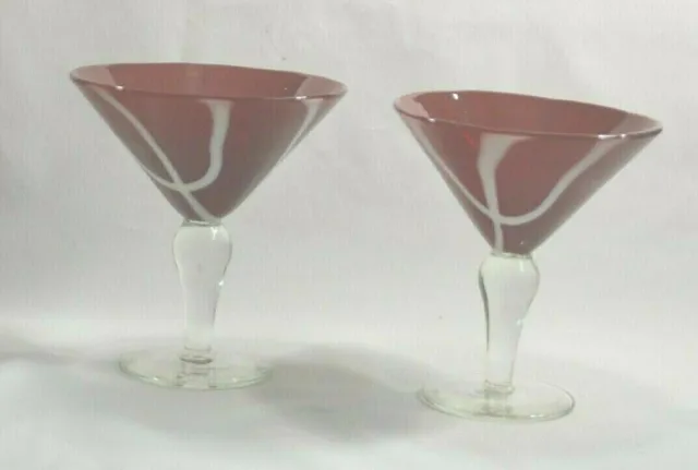 Global Amici Criss Cross 2 Red/White Martini Glass