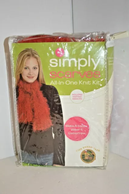 Simply SCARVES All One KNIT Kit RED Scarf Easy INCLUDES Knitting Needles CRAFT
