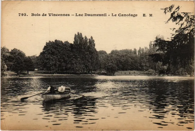 CPA Vincennes Lac Daumesnil Le Canotage (1347104)