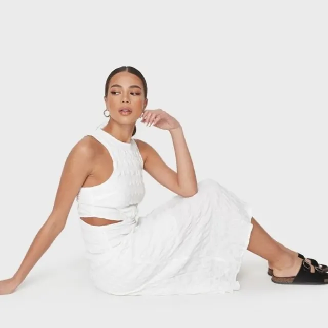 Missguided Cut Out Side Midaxi Dress Round Neck Crinkle White, Size 14 NWT