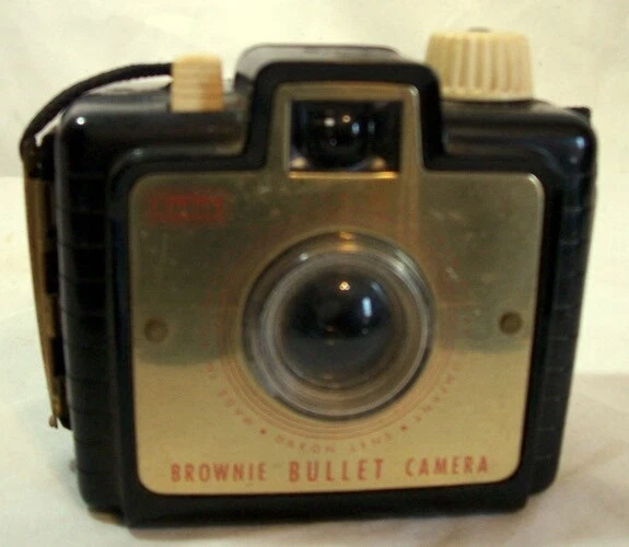 Appareil Photo Miniature Ancien Sidax – Bakélite – Avec Film Négatif – Fonctionne