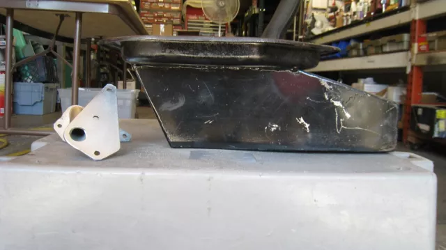 MOPAR 904 Torqueflite Automatic Trans Deep Sump Oil Pan 340 360 Bracket Race 2