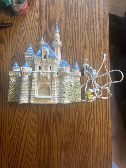 Vintage Disney Magic Kingdom Cinderella Castle Ceramic Light Up Sears 1988