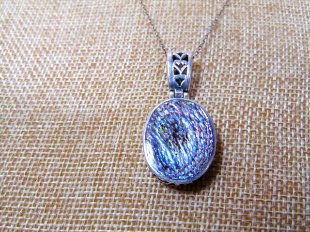 Gorgeous Sterling Silver Pendent And S/S Chain