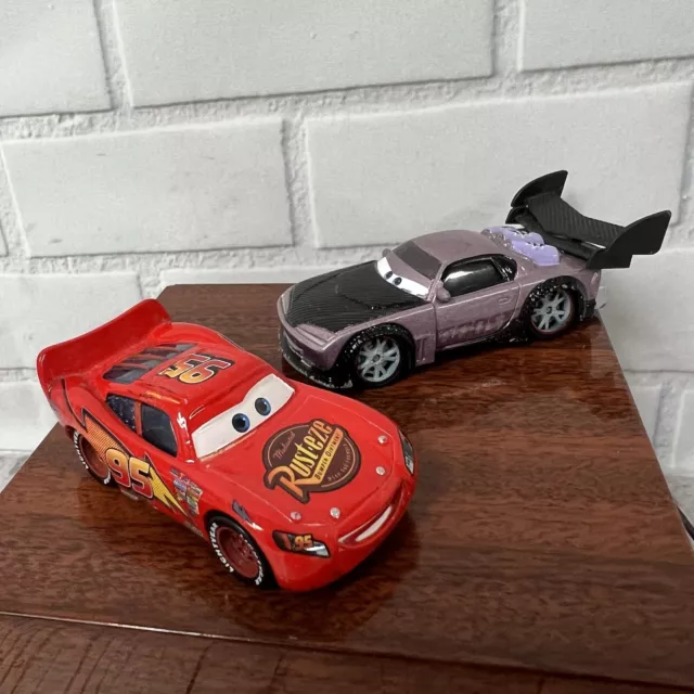 DISNEY PIXAR CARS Diecast Supercharged Boost & Finish Line Lightening