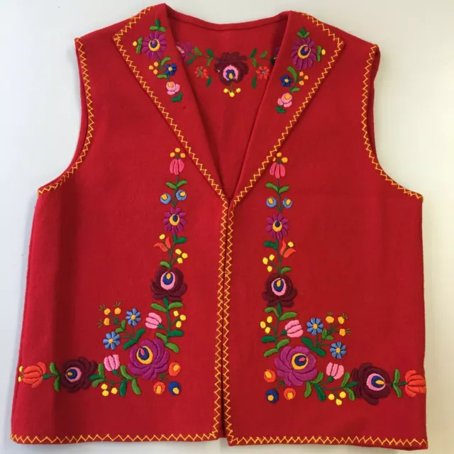 Vtg Hungarian Vest Woman's Matyo Embroidered Flowers Wool Handmade Hungary Red M