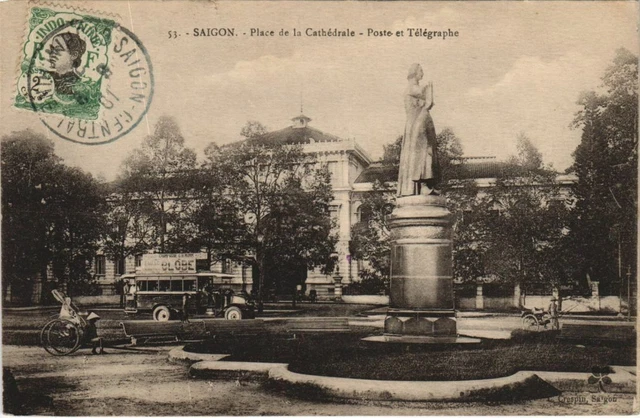 CPA AK Saigon Place de la cathedrale VIETNAM-INDOCHINA (1105261)