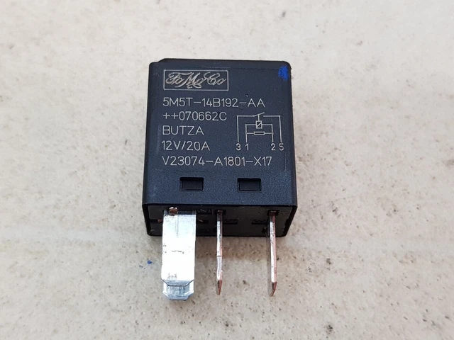 thumbnail image 2 of TYCO 12V 4-Pin Automotive Relay – 35A, For Ford Volvo Range Rover (1425751, V23074-A1801-X17) Used 2 of 6