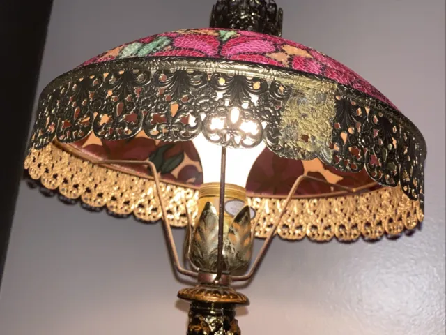 Vtg Brass Gold Filigree Table Lamp Tiffany Style Victorian Floral 18” Ornate 4