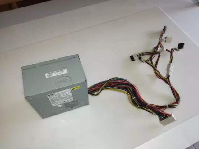 ALIMENTATORE DELL PS-5251-2DFS CN-0F 894 250W fan 8cm DELL DIMENSION 2400 EUR 15,00 - PicClick FR ALIMENTATORE DELL PS-5251-2DFS CN-0F 894 250W fan 8cm DELL DIMENSION 2400 EUR 15,00 - PicClick FR