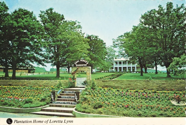 Loretta Lynn Dude Ranch Plantation Home TN Postcard