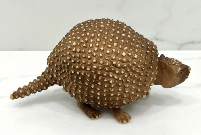 Schleich glyptodon best sale
