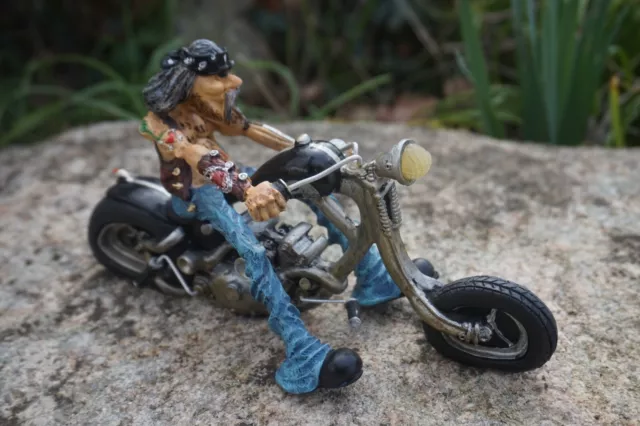 12136 B   Figurine Statuette Jor Bar Team Hippie  Moto   Harley Chooper 18 Cm