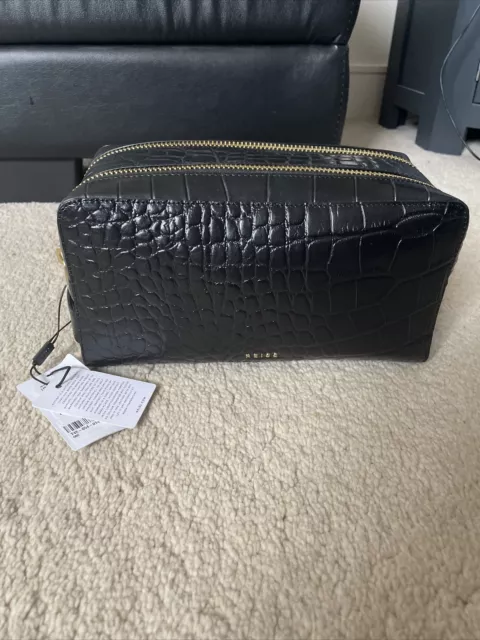 Reiss sales wash bag
