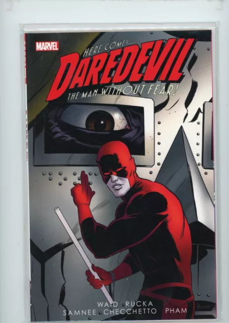 Daredevil Vol 3  Nm 9.6 Trade Menacing Cover Rucka Samnee Pham Waid Work