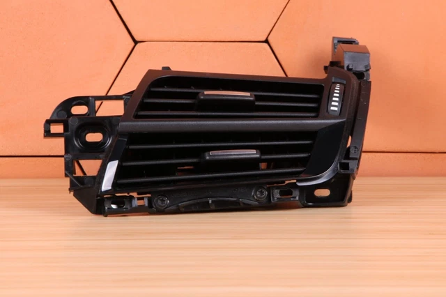 Grille Aération Tableau De Bord Pour BMW Série 5 F10/F11/F18 - Noir Carbone, Réf. 64229166889/83