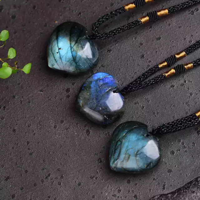 Natural Heart Shape Crystal Pendant Labradorite Quartz Stone Necklace Healing