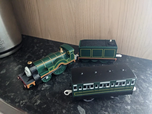 TOMY TRACKMASTER THOMAS the tank engine - EMILY with tender & Carriage
