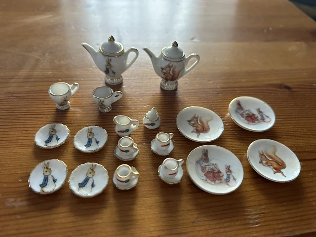 SELECTION OF REUTTER Beatrix potter Peter Rabbit Dolls House China ...