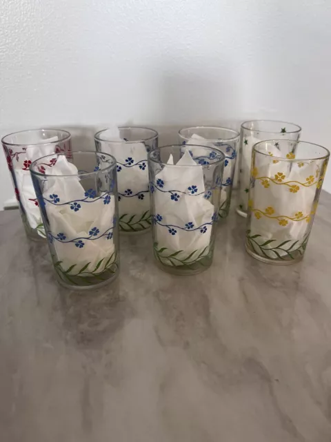 Lot Of 7 Vintage Mixed Kraft Swanky Swig 4" Juice Glasses By Hazel Atlas