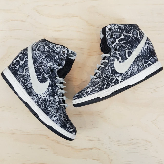 Nike sky high dunks sale snakeskin