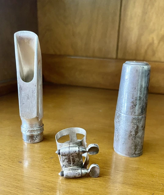 Vintage Selmer Paris Metal Alto Saxophone C* Mouthpiece Ligature Cap Orig Owner Vintage Selmer Paris Metal Alto Saxophone C* Mouthpiece Ligature Cap Orig Owner