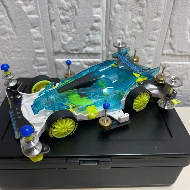 Tamiya 18052 Mini 4WD AVANTE 2001 Jr. (VS CHASSIS) 1/32