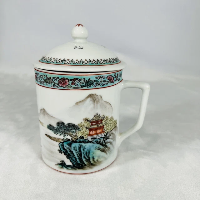 Chinese Tea Cup Vintage Porcelain Mug with Lid White Mountain Landscape Painting