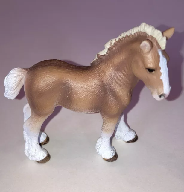 Schleich CLYDESDALE FOAL Baby Horse Animal Figure Toy 2009 Retired Figurine