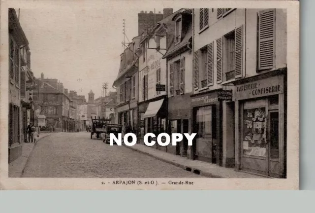 Animated CPA ARPAJON Grande Rue