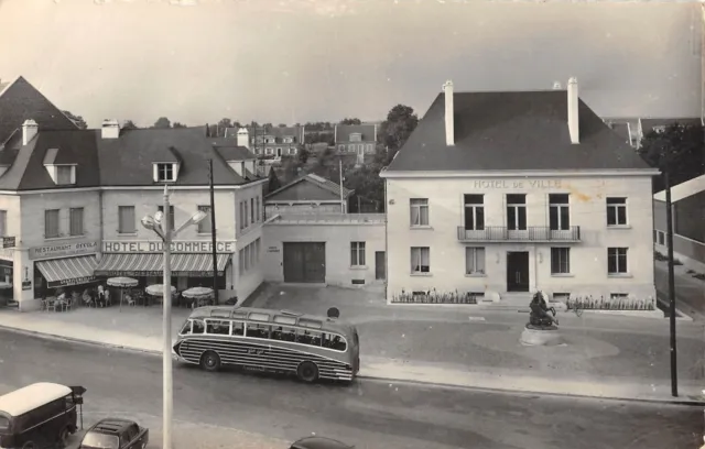 Cpa 60 Mairie De Breteuil Sur Walnut / Bus