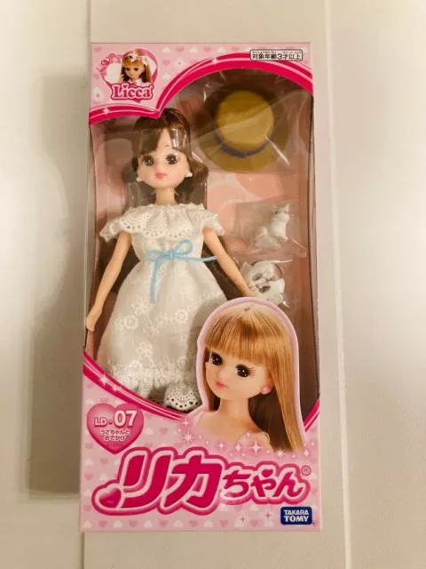 TAKARA TOMY Licca chan Doll Go out with rabbit Doll Playset LD-07 JP NEW