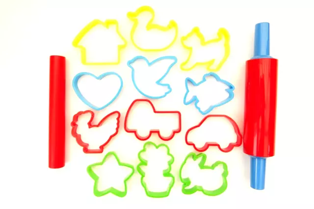 12 Cutters & 2 Rolling Pins Modelling Dough Doh Play Set - Clay Pastry Baking