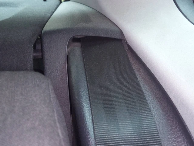 sicherheitsgurt hinten links für VOLKSWAGEN TIGUAN 2.0 TDI 4MOTION 2008 2315431