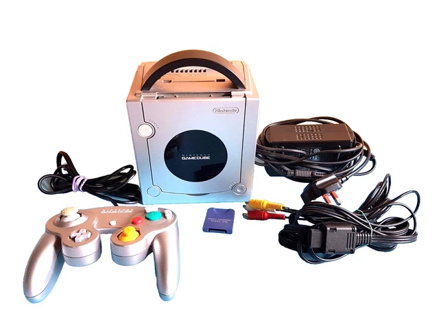 NINTENDO GAMECUBE DOL 101 Platinum with Official Controller. Fully