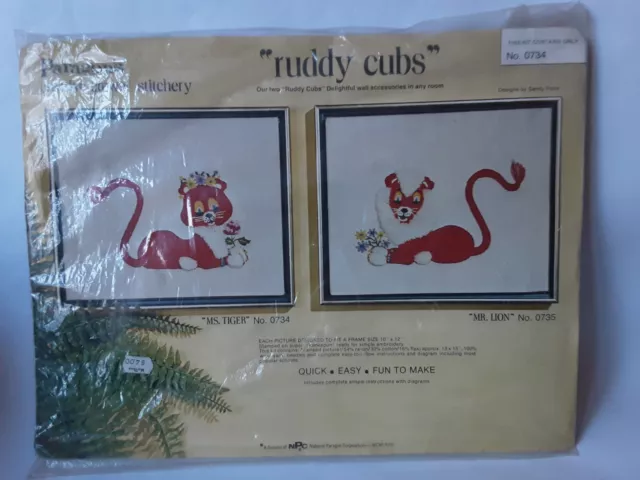 New Vintage 70s Paragon's Crewel Embroidery Stitchery Ruddy Cubs Ms Tiger 0734