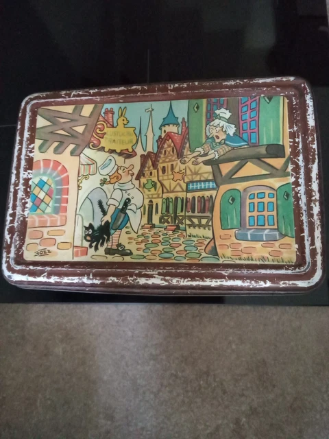 ancienne Boîte à biscuits en tôle lithographiée Pape Leo xiii et Pius x