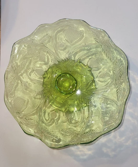 Green Inverted Strawberry Glass Mini Cake Dessert Stand Candleholder Mosser?