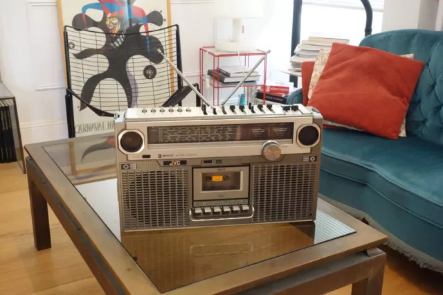Radio Boombox JVC RC-828L Cassette Recorder Vintage - Read description