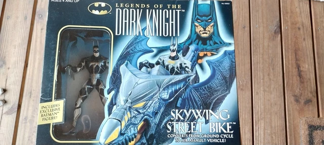VTG 1996 Kenner Batman Legends of the Dark Knight Skywing Street Bike Sealed NIB