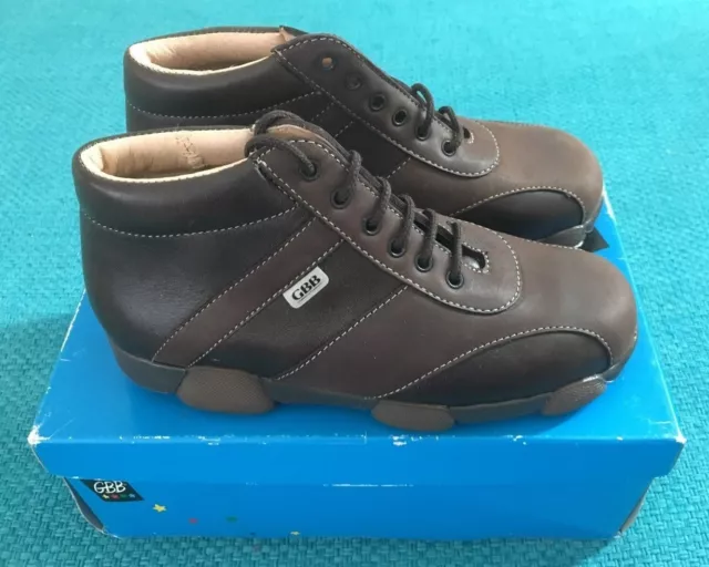 Chaussures bottines en cuir - GBB - P. 31 - garçon - NEUVES (valeur 75 euros)