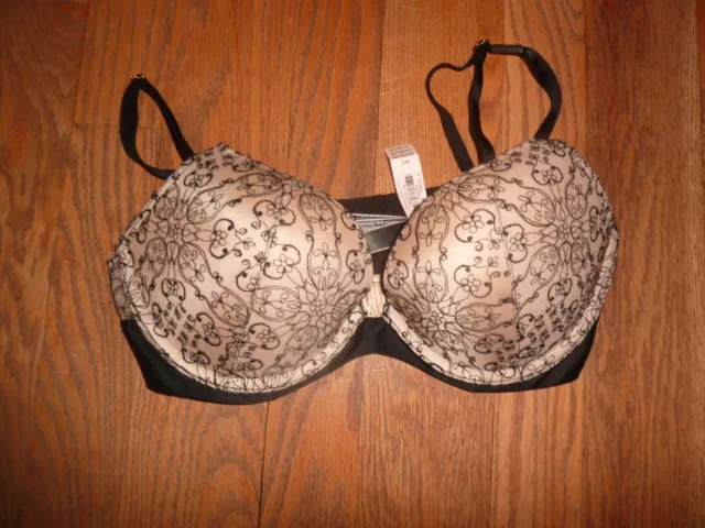 Victorias Secret "Very Sexy" Pushup 32D Bra Nwt