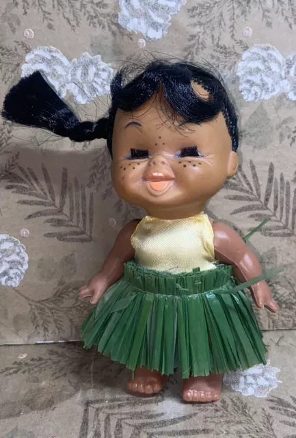 Hawaiian Hula Girl Figure 6” Doll Plastic Grass Skirt Hong Kong Vintage 70s