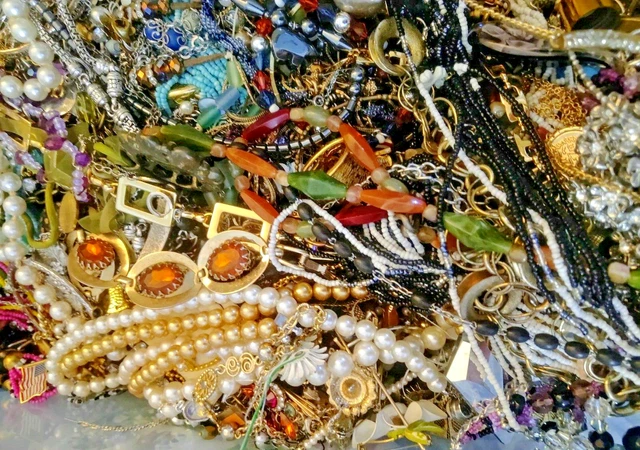 1 Pound of Fashion Jewelry-wearable,intact,,mixed pieces-" Closeout Sale"