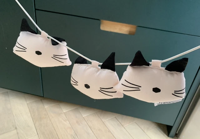 Liewood Holger Kinderwagen Kette Spielzeug Dekoration süße Rose Katze Bio Baumwolle
