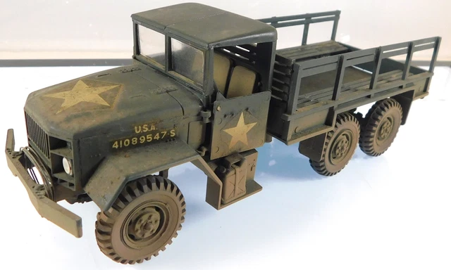 1.35 SCALE MODEL Kit Built And Painted American 6X6 M34 Reo 2.5 Ton ...